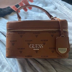 Guess bag